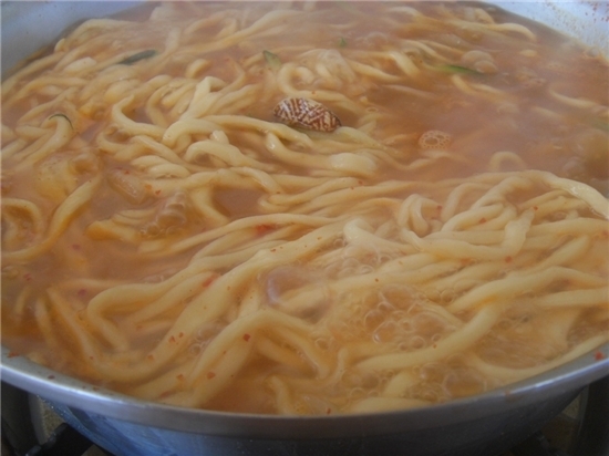 궁중칼국수 이미지