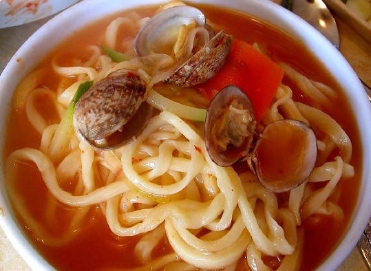 궁중칼국수 이미지