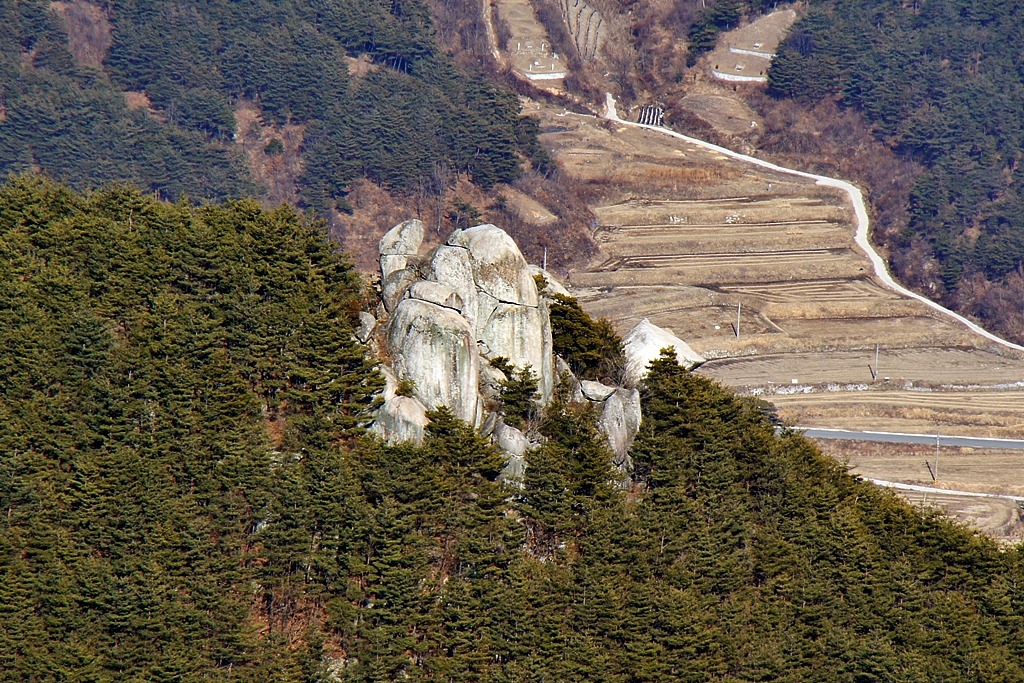 챙이바위 이미지
