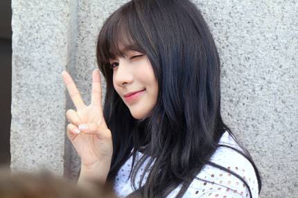 정말 잘큰 하영이.jpgif | 인스티즈