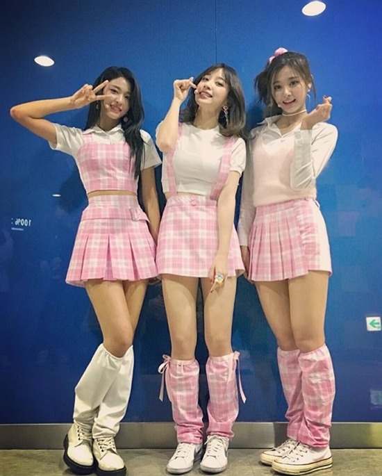 연말무대나 스페셜 무대에서 은근 많이 하는거.jpg | 인스티즈