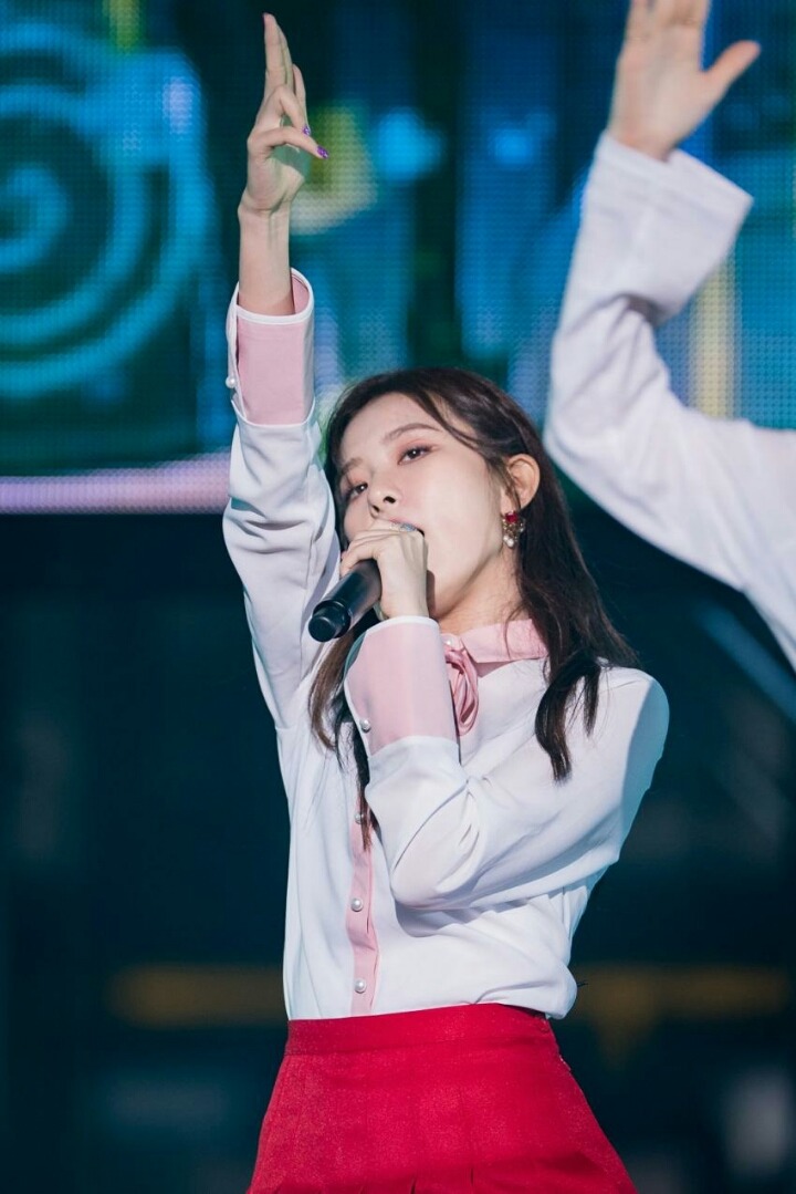 나른한 토요일에 슬기 | 인스티즈