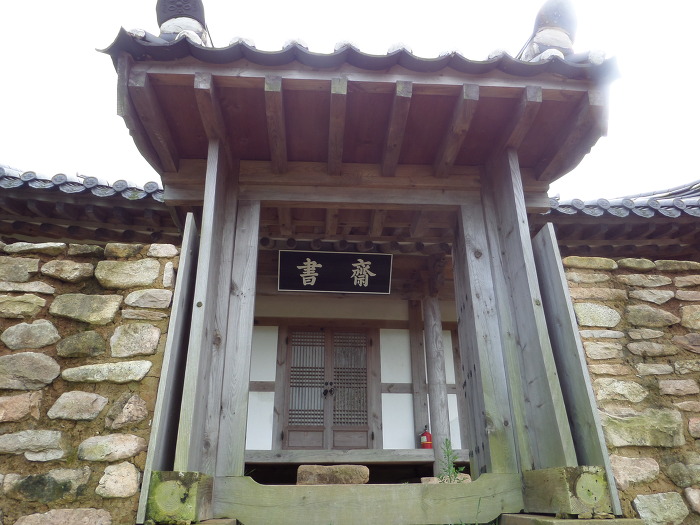 22184347554F203B359AF1