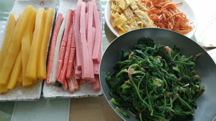오로지김밥 이미지