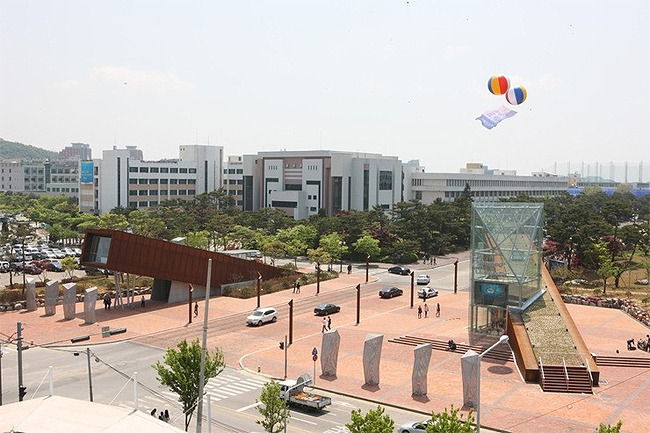 대학교 위치선정의 좋은 예.jpg | 인스티즈