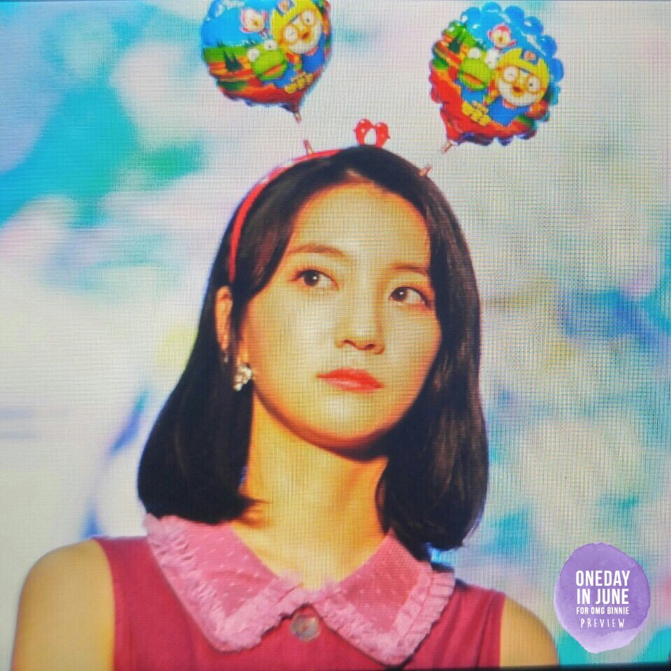 오늘자 앞머리 깐 오마이걸 비니 | 인스티즈