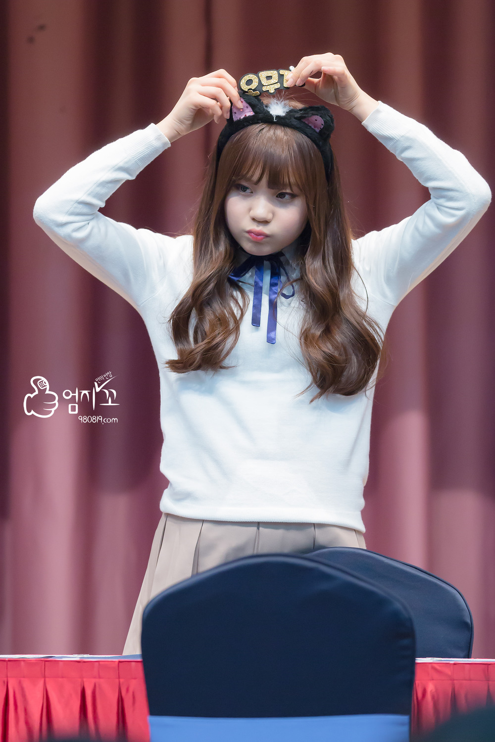 여자친구 엄지.JPG | 인스티즈