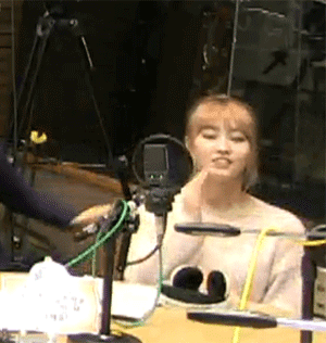 [트와이스] 현실친구 사나 모모.gif | 인스티즈