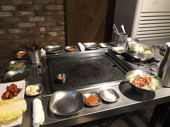 더고깃집 이미지