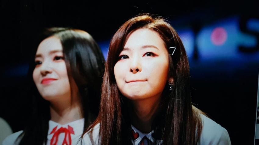 역장님이 취임 기념 취향 저격 레드벨벳.jpgif | 인스티즈