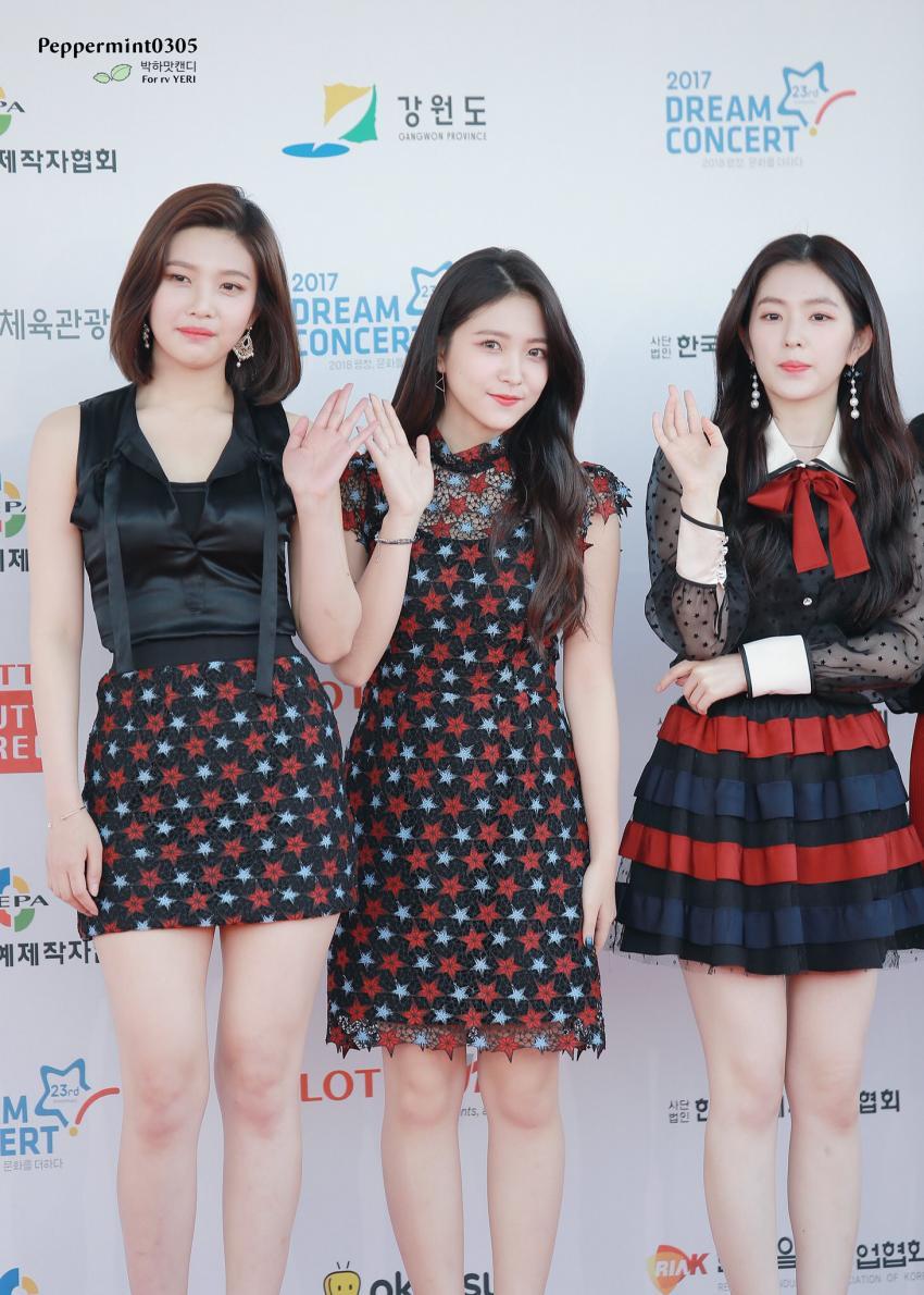 역장님 된 기념 레드벨벳 | 인스티즈