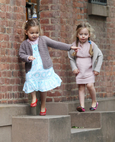 비슷하지만 똑같지않은 쌍둥이 코디 | 인스티즈