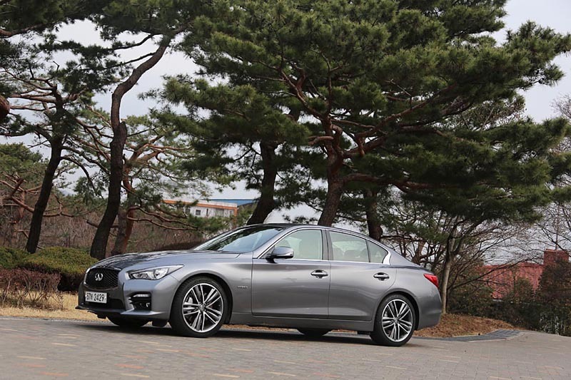 닛산 인피니티 Q50S 하이브리드 | 인스티즈