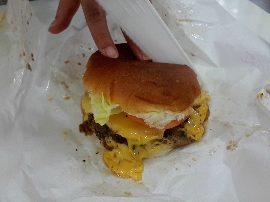 쉑쉑 말고 서울에 가면 꼭 가보고 싶은 수제버거집 | 인스티즈