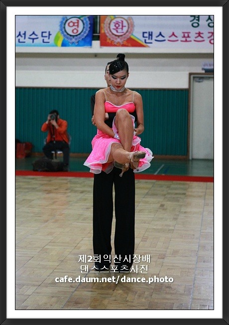 탑댄스스쿨 이미지