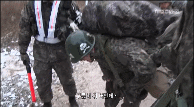 군대에서 골병 드는 이유.gif | 인스티즈