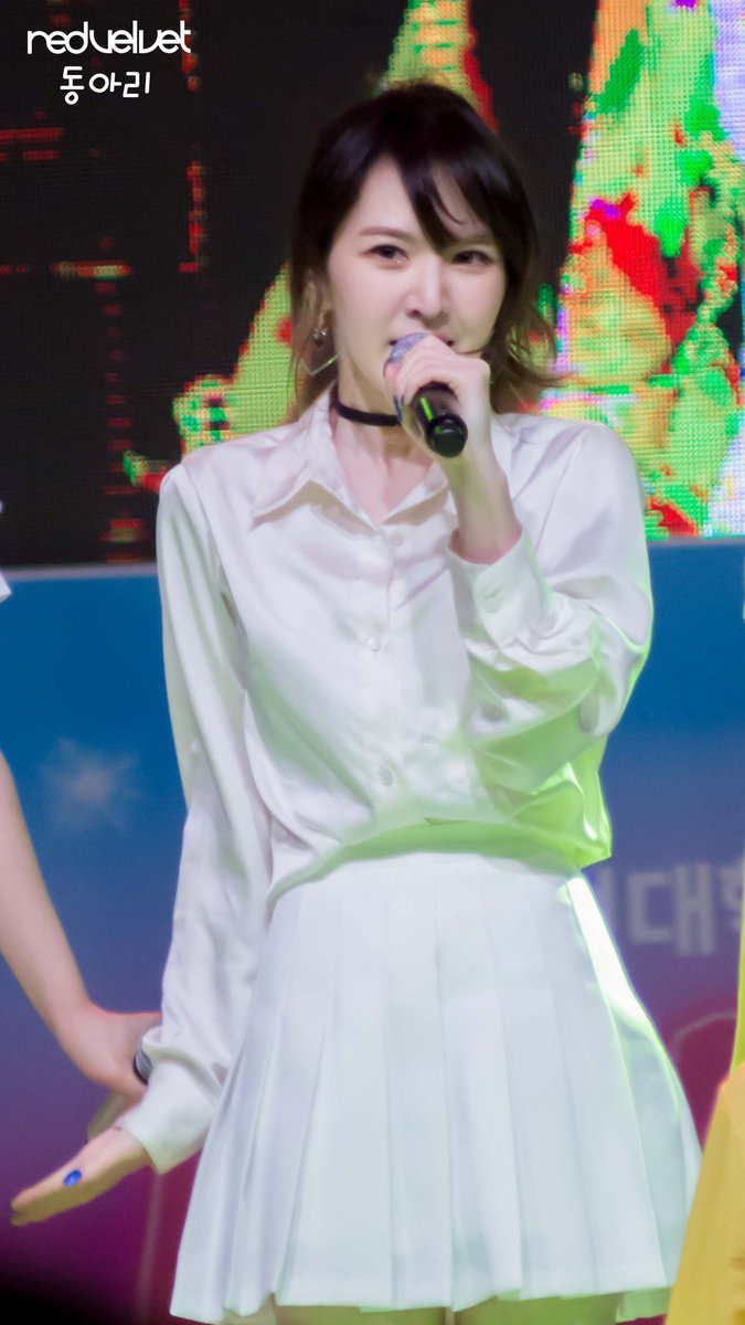 레드벨벳 동아리 회원이 찍은 레드벨벳 사진.JPG | 인스티즈