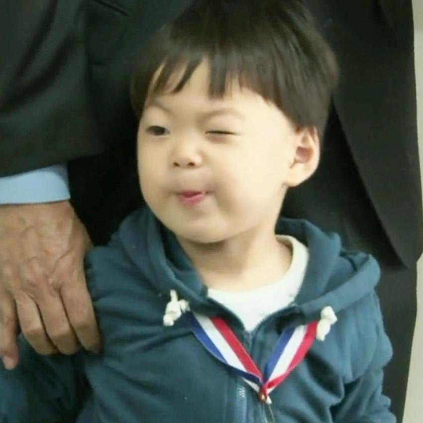 [슈퍼맨이돌아왔다] 만세 윙크.. ㅇ_~ | 인스티즈