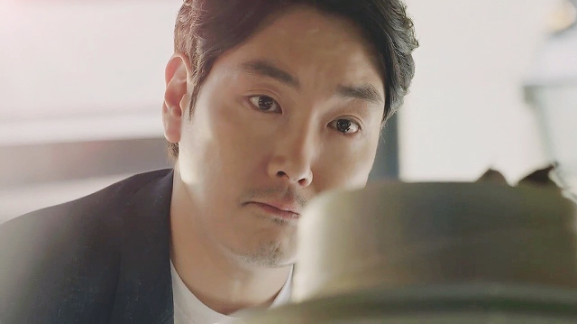 만약 둘 중 한명으로 다시 태어난다면? 하정우 VS 조진웅 | 인스티즈