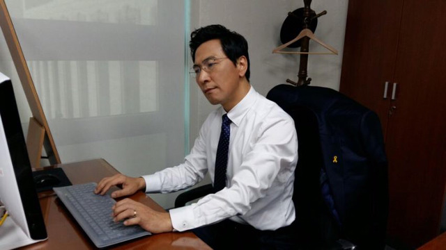 주갤 인증한 안희정 지사.jpg | 인스티즈