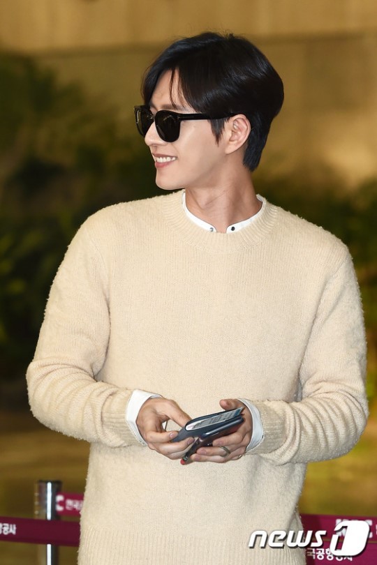 오늘자 박해진 공항 패션.jpg | 인스티즈
