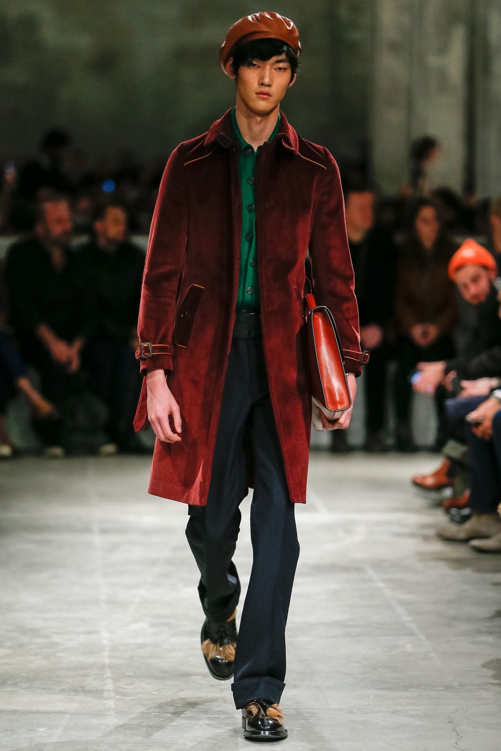 Prada 2017 F/W 남성복 & 여성복 컬렉션 | 인스티즈