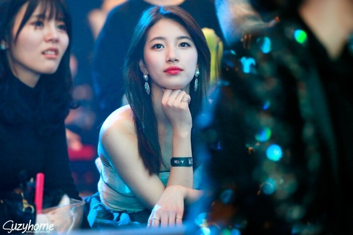 수지 실물짤 | 인스티즈