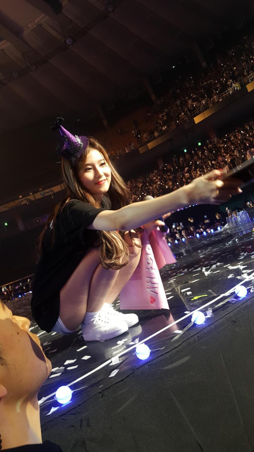 트와이스 사나 앞에서 보면 이런느낌 | 인스티즈