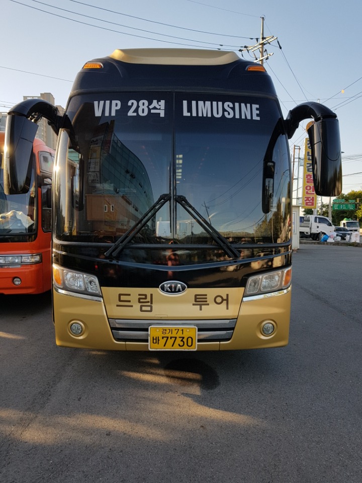 출조안내 - (12월.군산/먼바다.침선.여밭.우럭+열기.접수중}{12월우럭/만재.태도.홍도.흑산도.가거초.접수중}{여수/태평양호.갈치먼바다.... 
