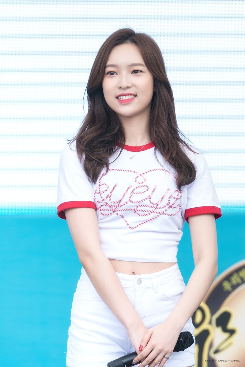 에이프릴의 예람쥐 예나.jpg | 인스티즈