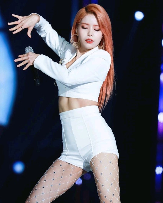 마마무 메인래퍼에게 랩을 가르친 래퍼 스승[데이터주의 | 인스티즈