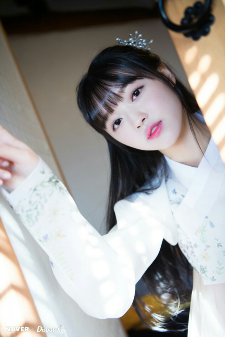 오마이걸 유아 한복 사진 | 인스티즈