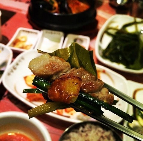 삼겹살이랑 처음 같이 먹었을때 신세계를 느꼇던 음식 | 인스티즈