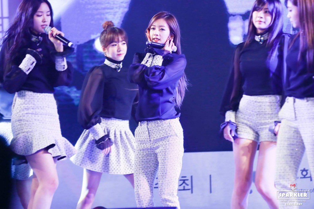 청초한 에이핑크 윤보미 | 인스티즈