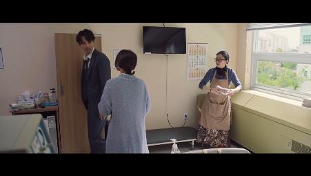 나에게만 그녀가 보이기 시작했다. 천우희 김남길 주연 ＜영화 어느날＞ 02 | 인스티즈
