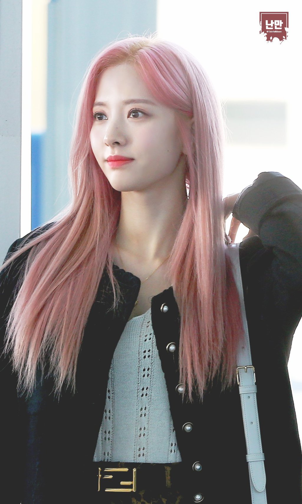 핑크머리도 찰떡같이 어울리는 보나.jpg | 인스티즈