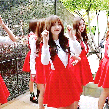 [러블리즈] 일 하다가 꽤나 더워져서 케이 | 인스티즈