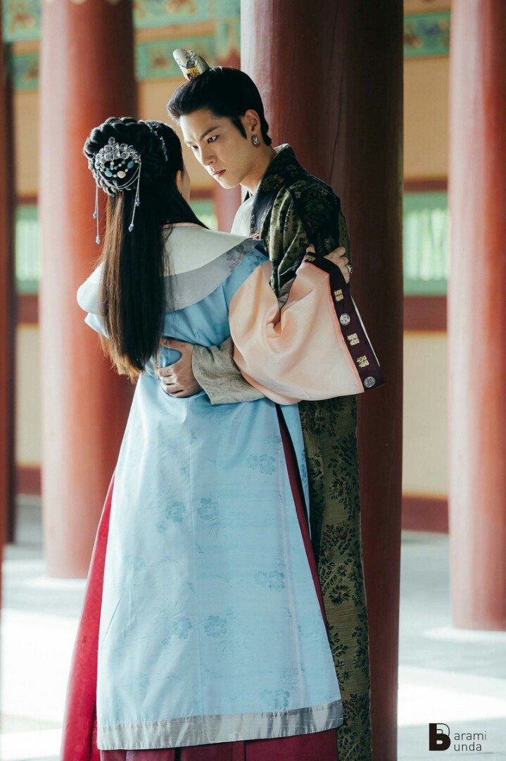 의상팀의 노고가 보이는 화려한 ＜달의연인 의상들 | 인스티즈