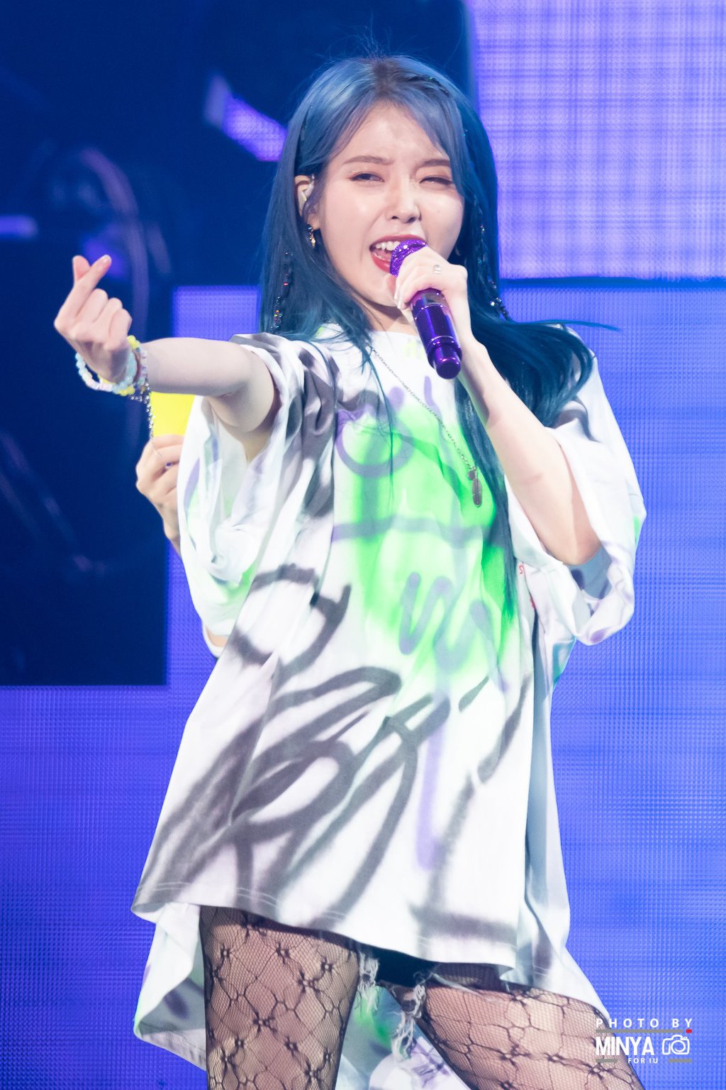 아이유 부산콘서트 아이유.jpg | 인스티즈