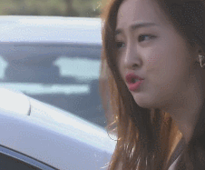 다솜 기 죽이는 이유리.gif | 인스티즈