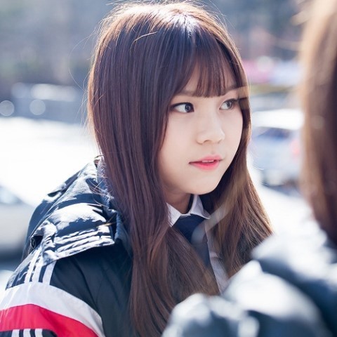 여자친구 엄지 | 인스티즈