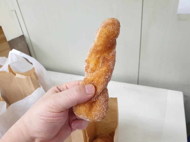 착한꽈배기 이미지