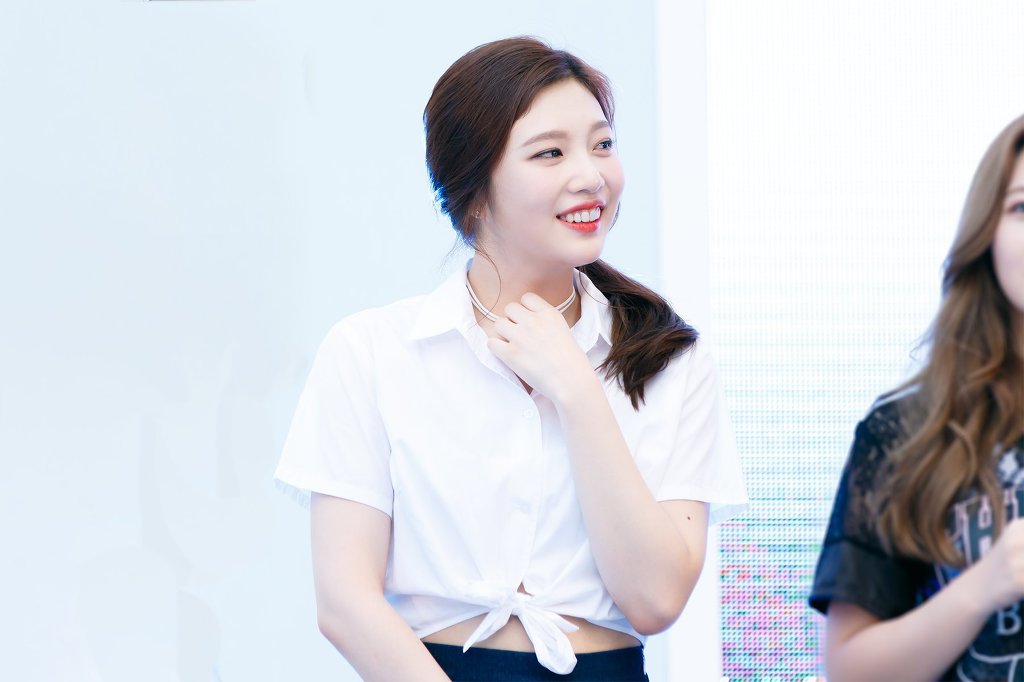 [레드벨벳] 레드둥에 익숙해져 조이의 청량함을 잊지말자 | 인스티즈