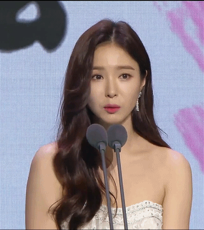 2019 MBC 연기대상 신세경 움짤.gif(43MB) | 인스티즈
