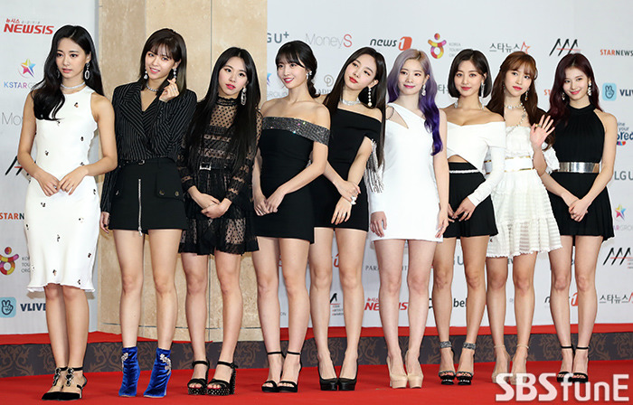 오늘자 예옆예 트와이스 ㄷㄷㄷ | 인스티즈