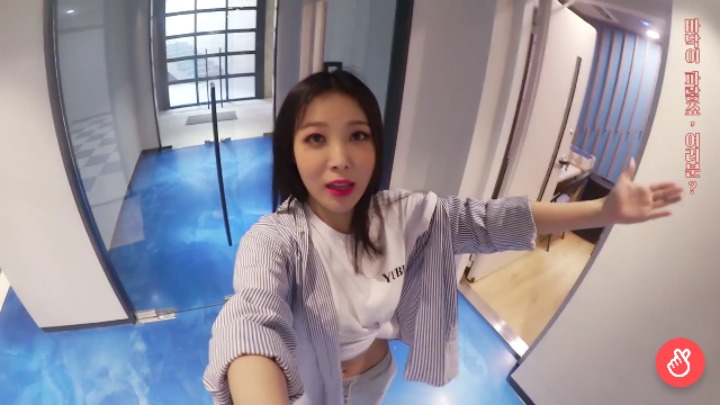 유빈 안무영상에 나온 JYP신사옥 댄스연습실.jpg | 인스티즈