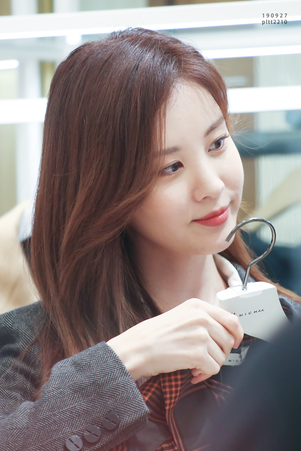 9998C04A5D90F8D1052355