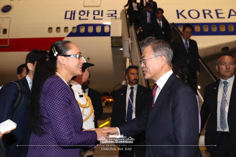 문재인 대통령 뉴질랜드 도착 | 인스티즈