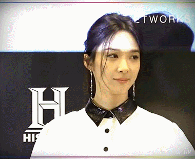 오늘자 공서영-조보아-김유정-이청아 gif | 인스티즈