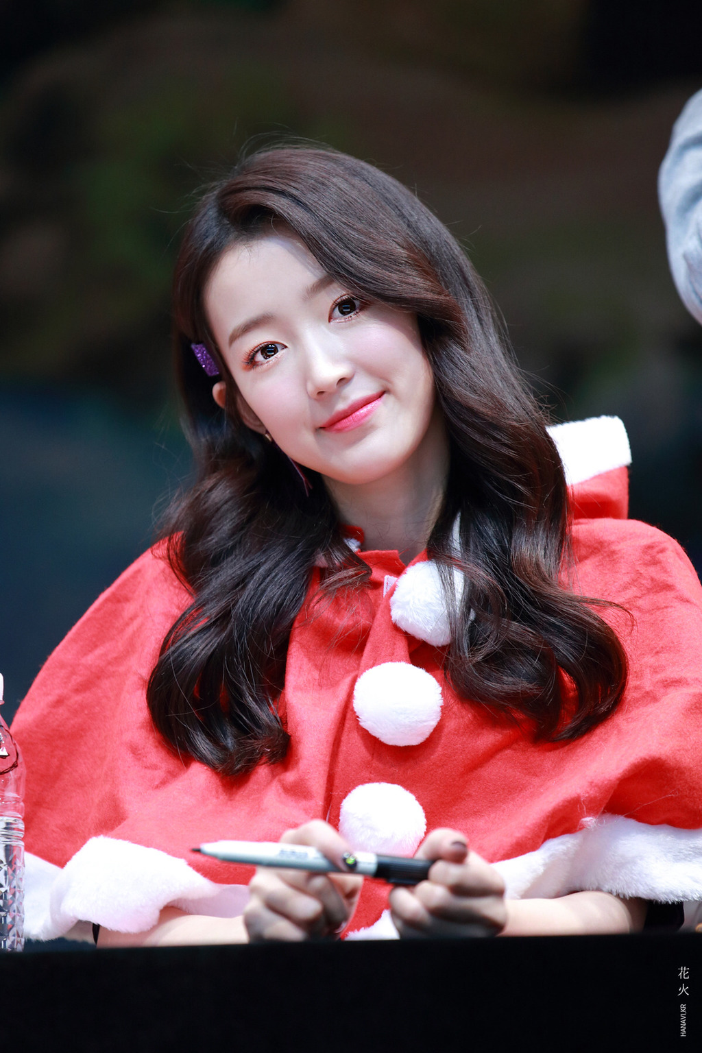 [구구단] 염색이 되는동안 기다리는게 지루해서 하나 | 인스티즈